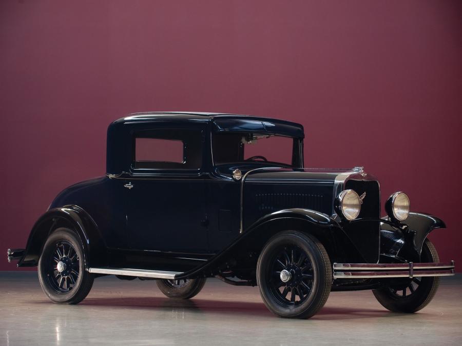  Dodge DD Business Coupe 1930 года  (фото 8 из 8)